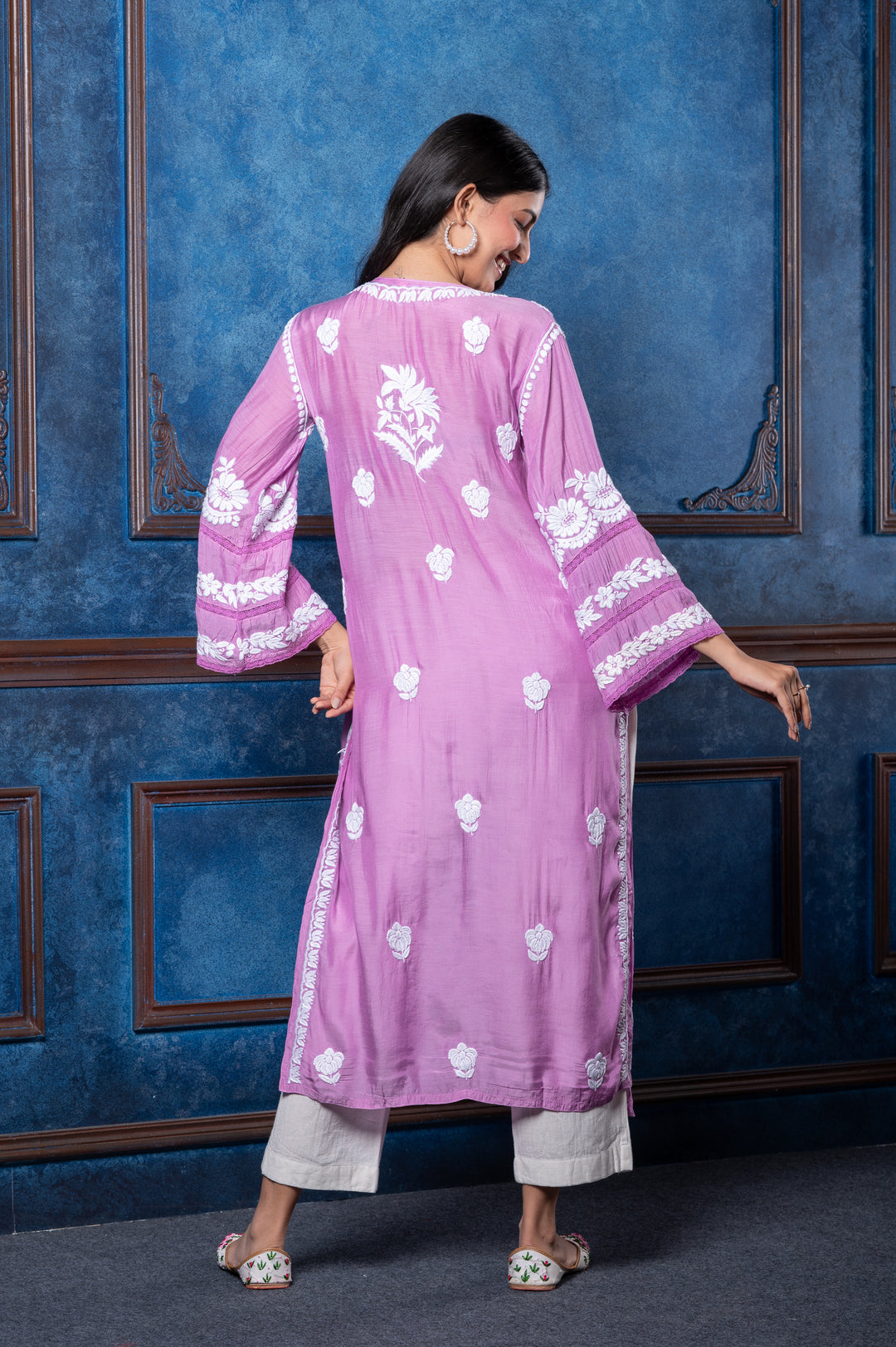 CHIKANKARI LILAC COTTON SILK KURTA