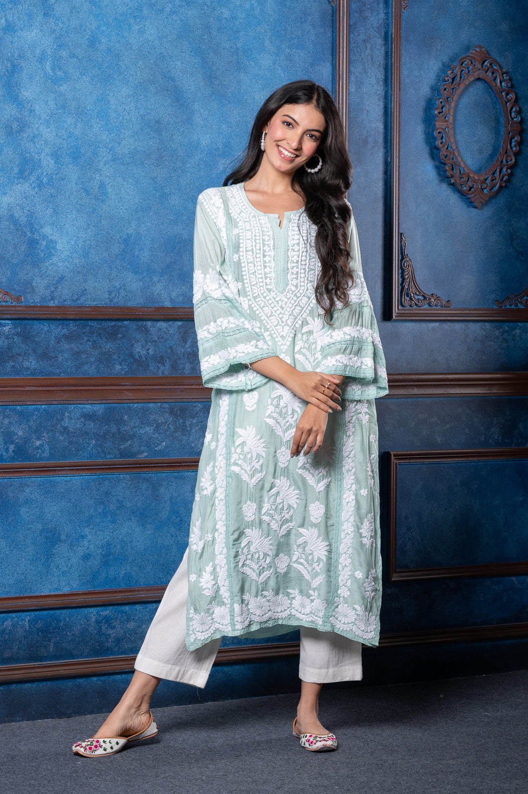 CHIKANKARI MINT GREEN COTTON SILK KURTA