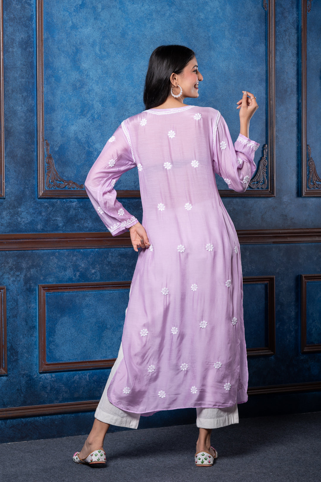 CHIKANKARI LAVENDER COTTON SILK KURTA