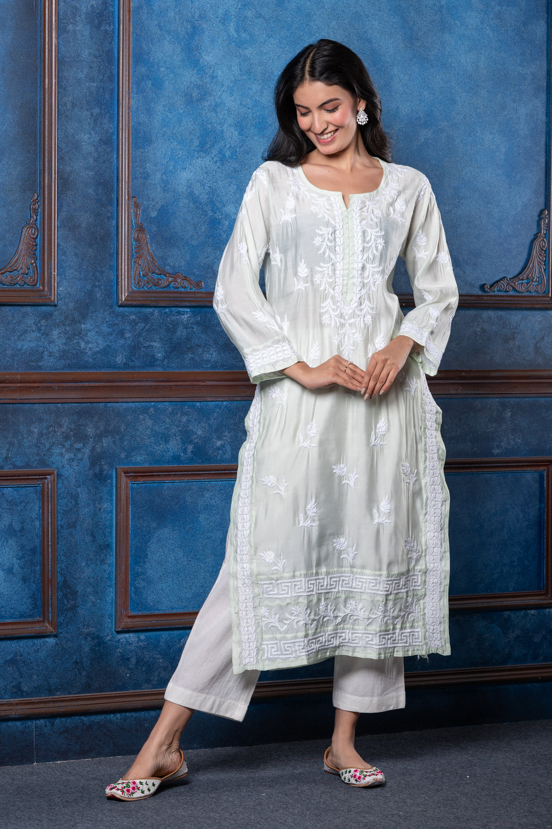 CHIKANKARI LIGHT GREEN COTTON SILK KURTA