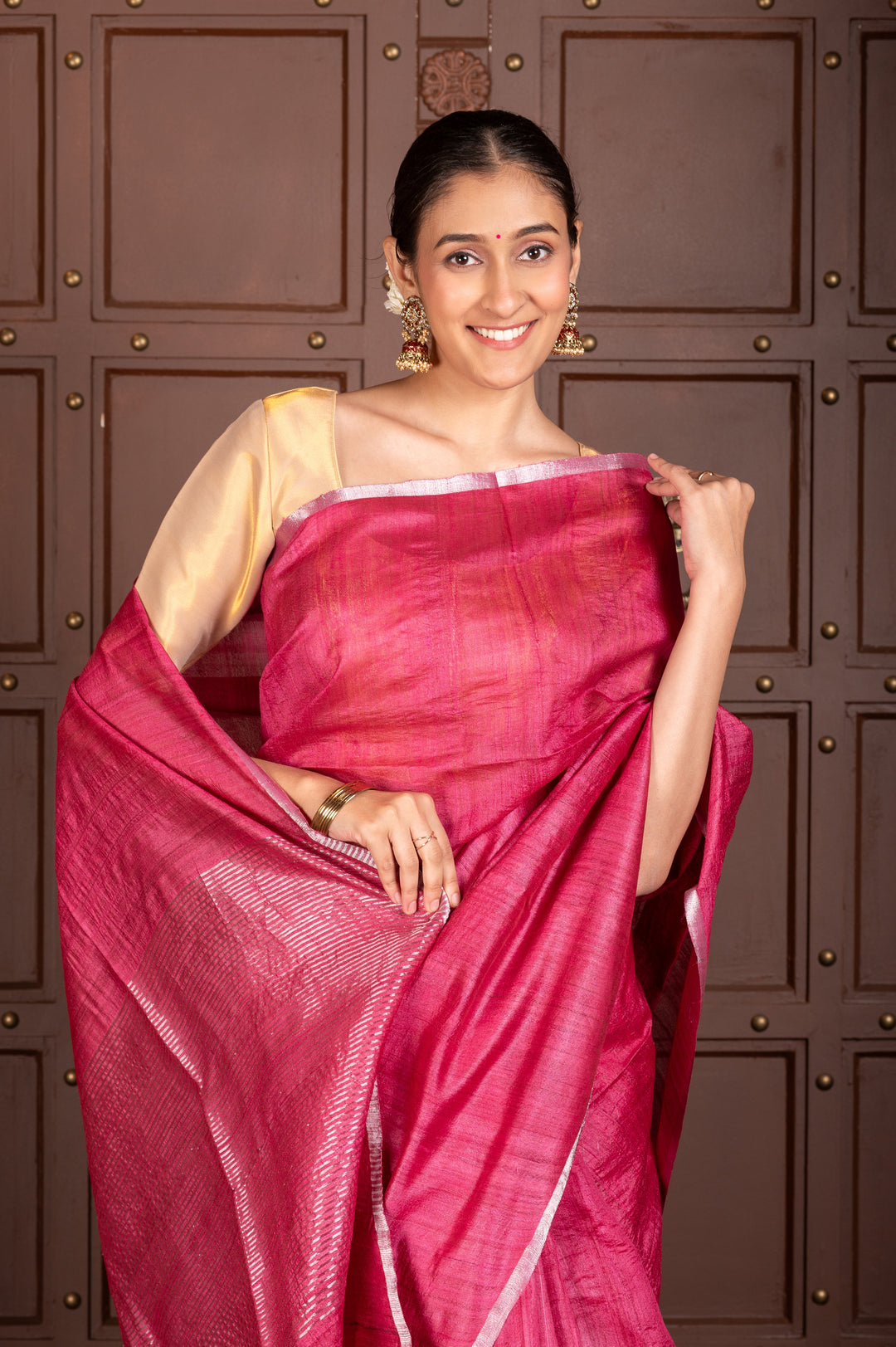MAGENTA HANDWOVEN TUSSAR SILK SAREE