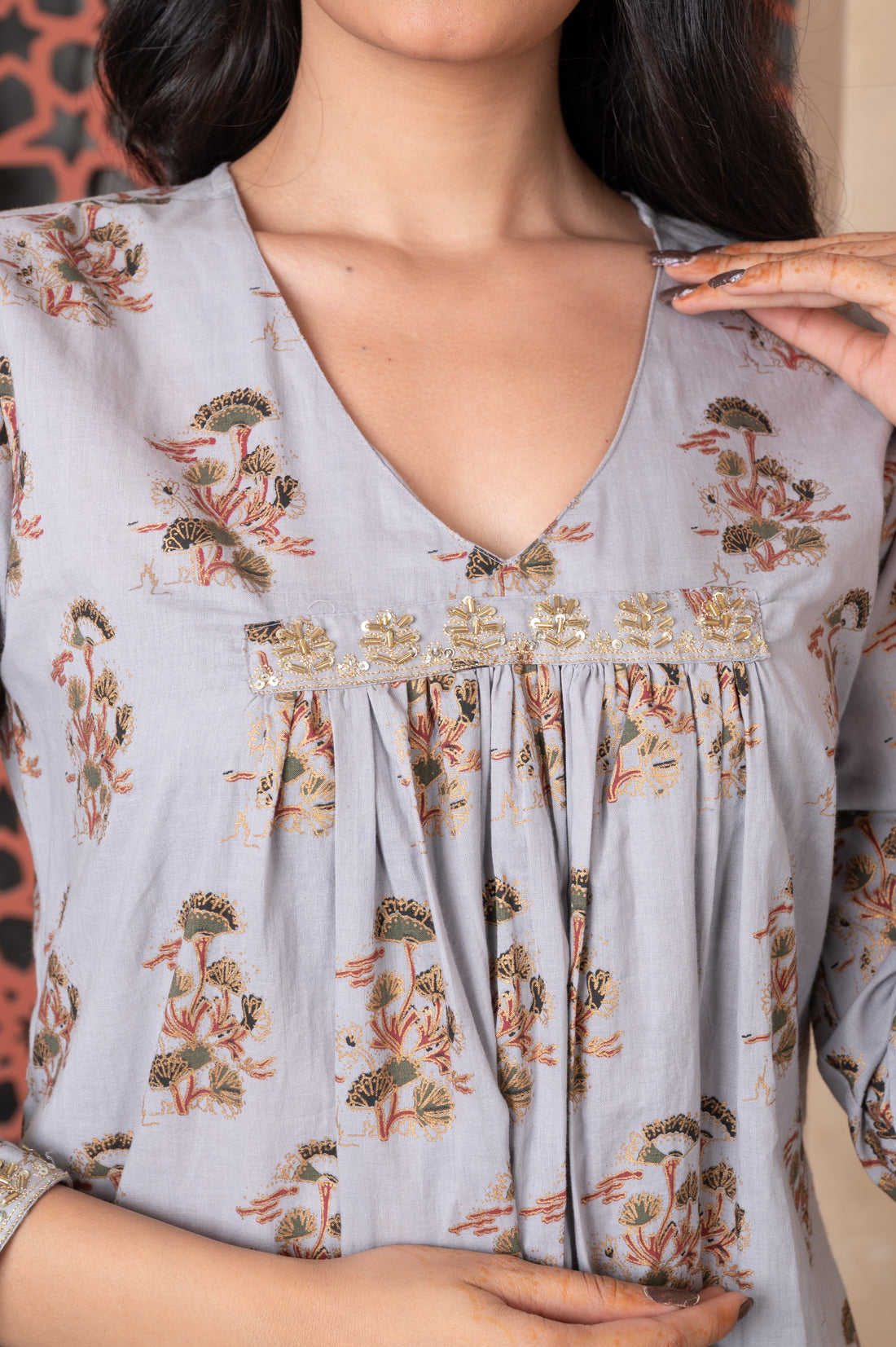 Embroidered Cut Dana Grey Kurta Pant Set