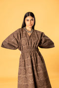 Structured kimono dress in brown - Cult91