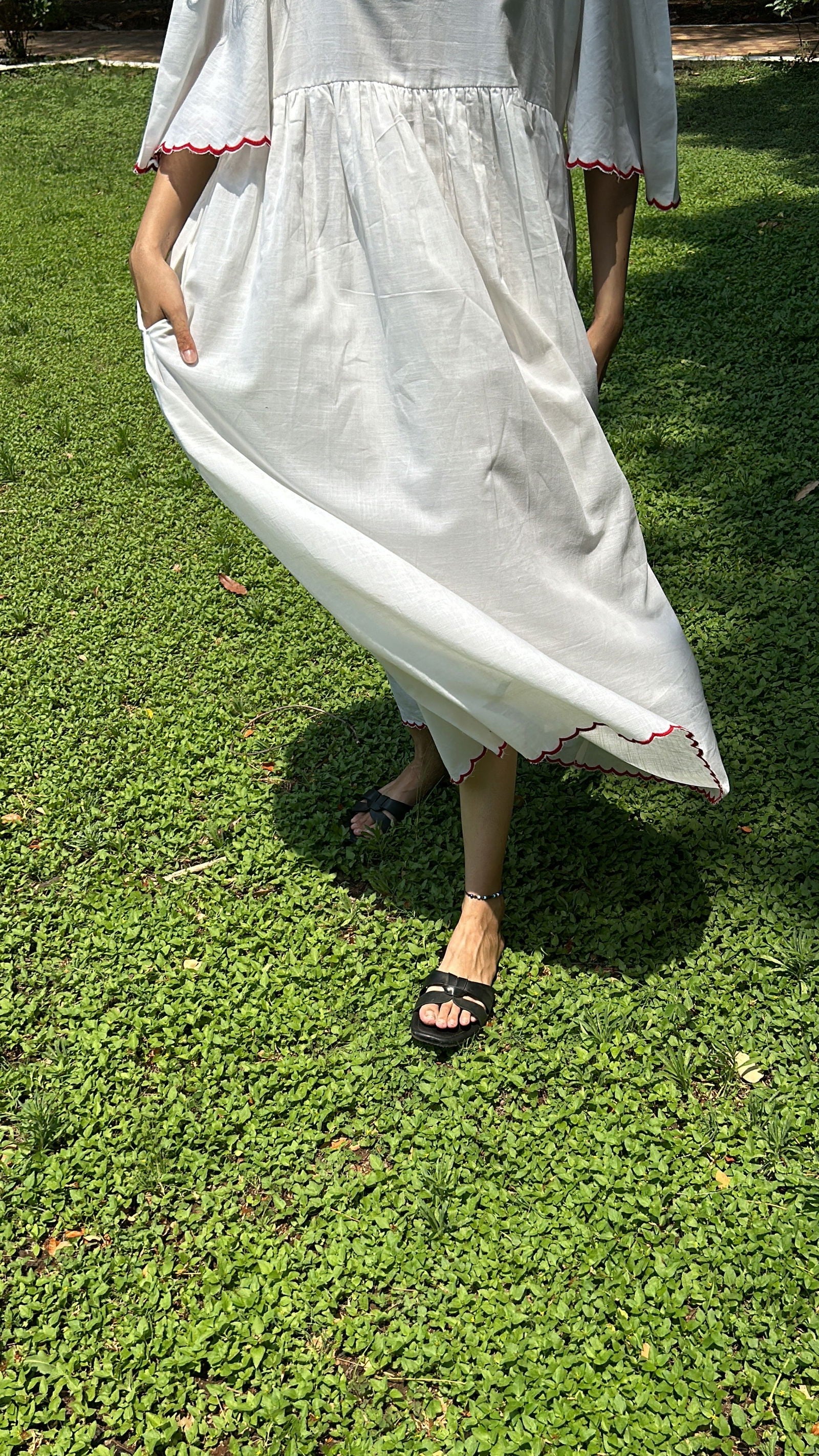 Women Cotton Scallop Vneck Loose Fit Dress White – cult91