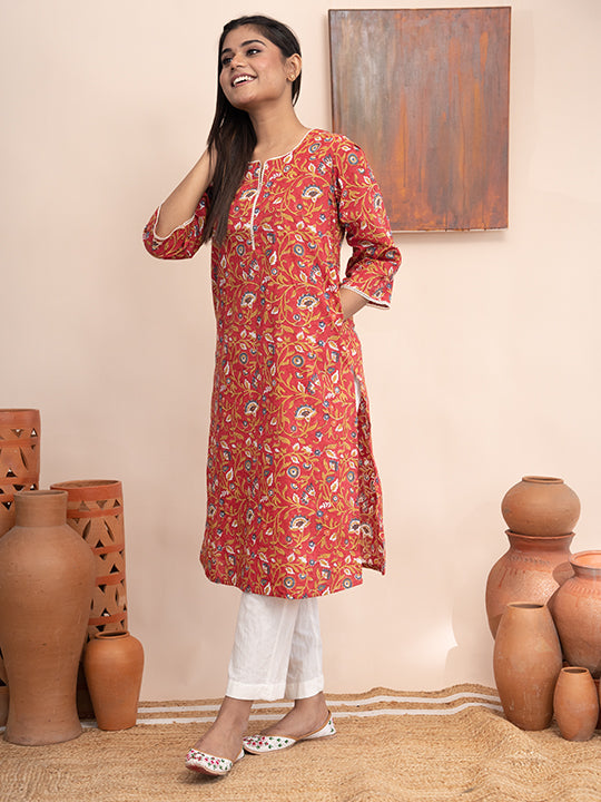 Printed Contrast Lace Neckline Kurta with Pockets