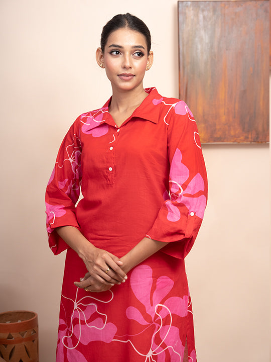 Ruby red floral printed reversible collar mul cotton  kurta with pockets and shell buttons