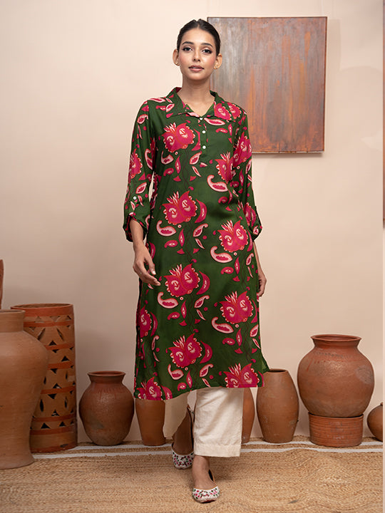 Dark green modal printed reversible collar kurta with pockets and shell buttons