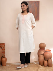 Ivory handloom cotton kashmiri hand  thread embroidered kurta with pockets