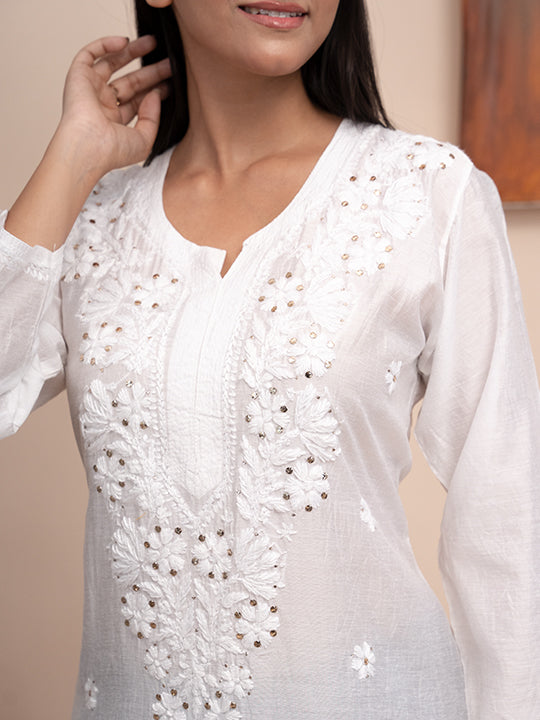 White chanderi kurta with hand chikankari and mukaish work