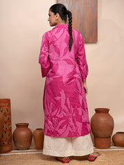 Blossom pink printed reversible collar kurta with pockets and shell buttons