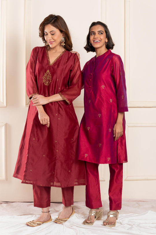 Women chanderi handembriodered vneck aline suitset maroon