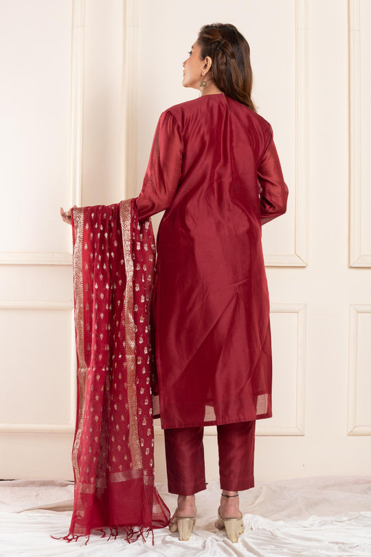 Women chanderi handembroidered roundneck a line suitset marron