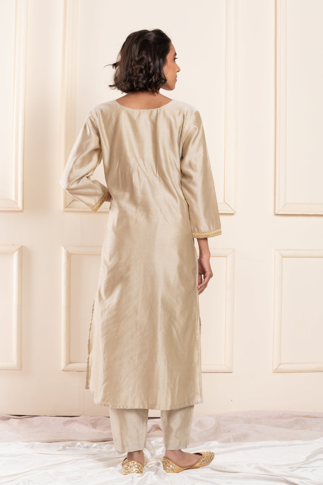 women chanderi kasuti regular fit suitset