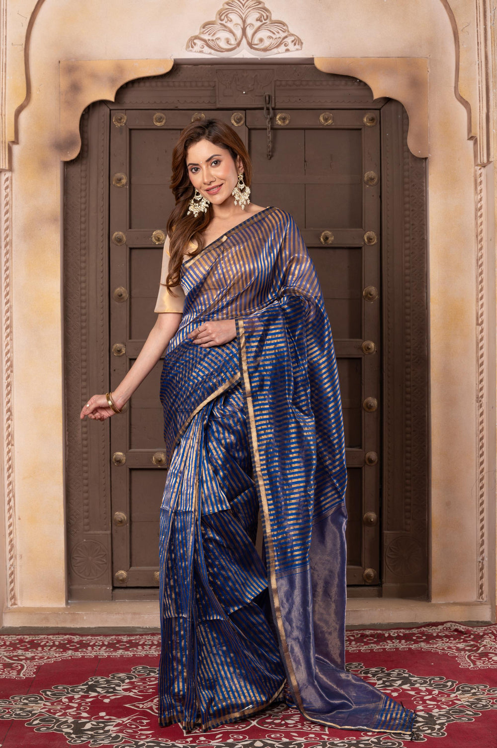 Women silk handloom Navy Blue Saree