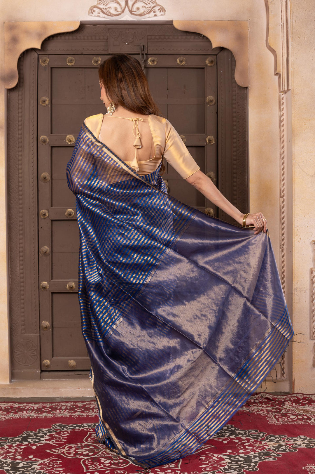 Women silk handloom Navy Blue Saree