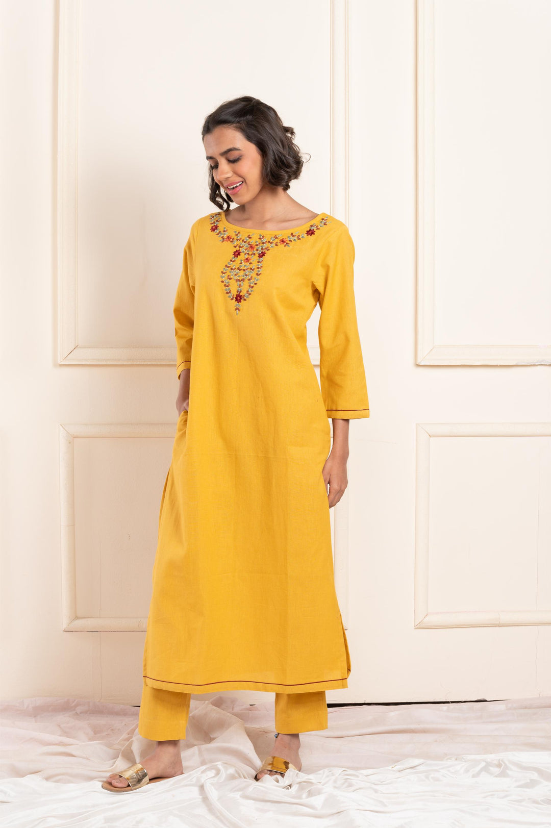 Women twill embroidered roundneck straightfit suitset mustard